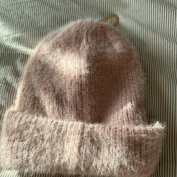 Northface beanie - Picture 2 of 2
